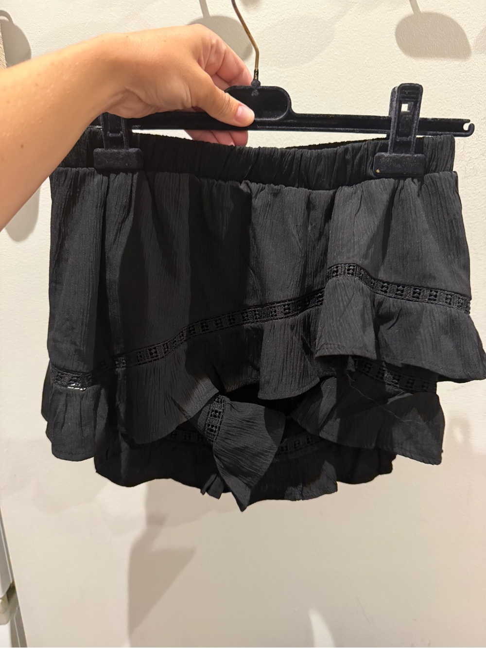 Bershka Black Ruffled Skort - Picture 2 of 6